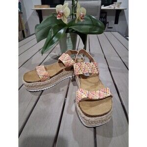 Steve Madden Jaklin Multi Platform Sandal Size 8 Imperfections SB6